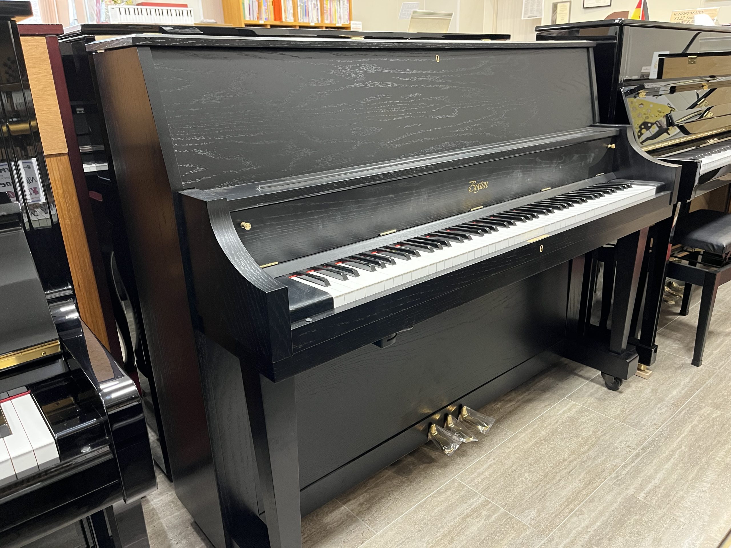 ボストン アップライトピアノ UP-118S | ピアノ販売・調律【日本ピアノ 